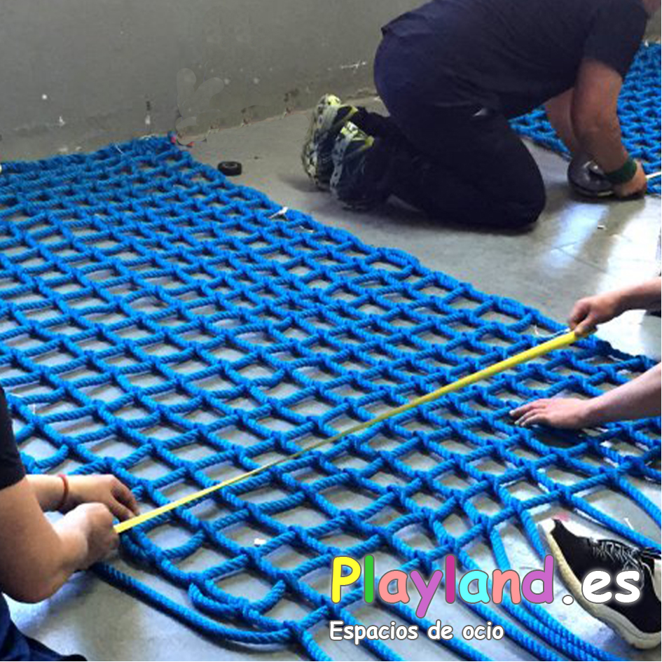 https://pqb8.mwp.es/images/productos/peq/red-escalada-para-parques.jpg