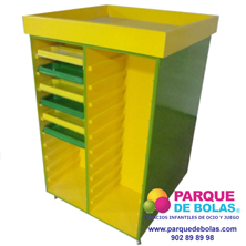 Mueble para 44 bandejas plasticas