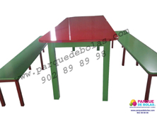 Mesa parque de bolas patas madera